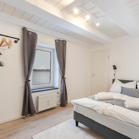 Terrace Apartment With 5 Rooms, Whirlpool And Bbq Augsburg Exteriör bild